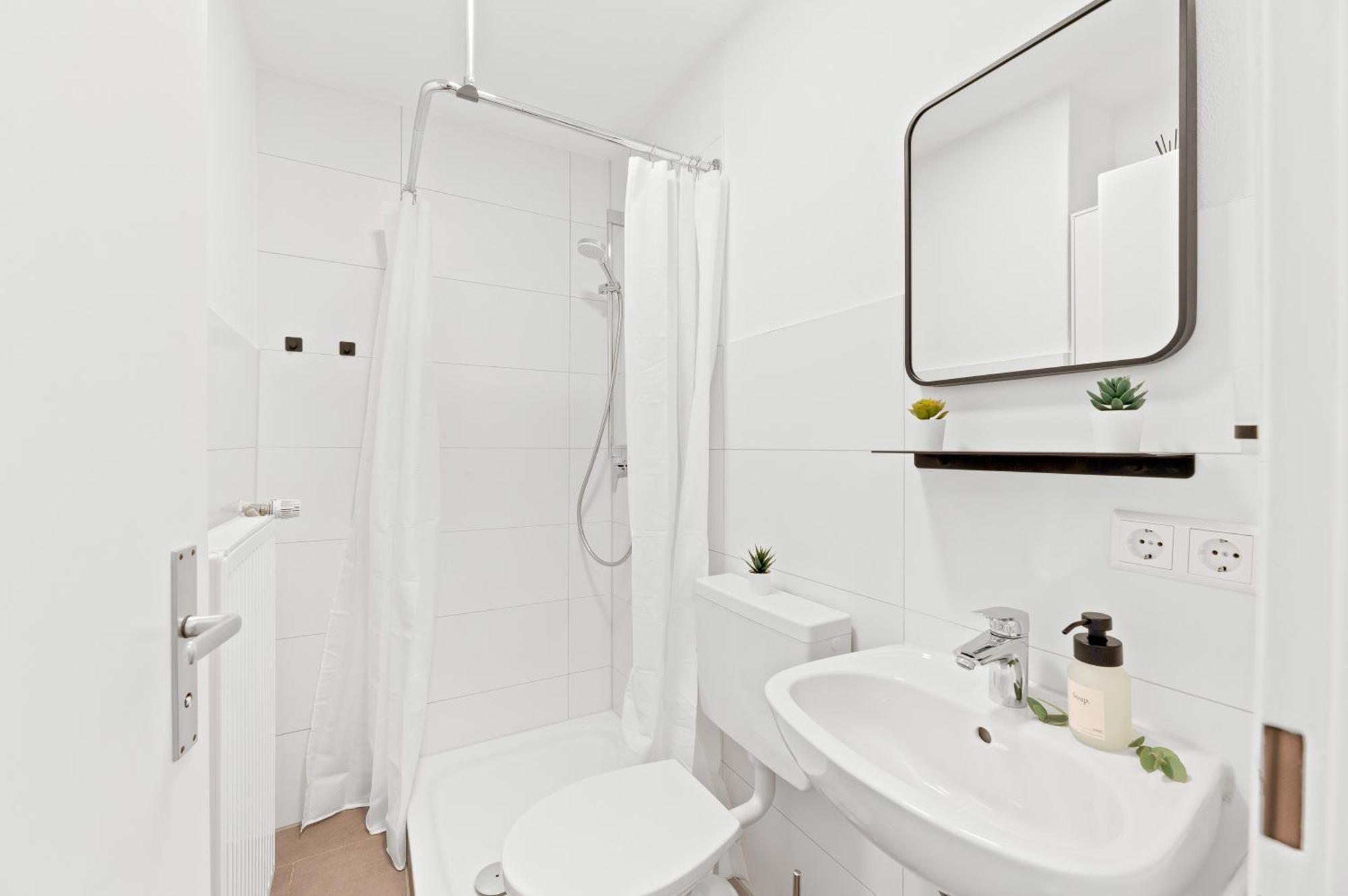 Wohlfuehl-Apartment I Zentral I Balkon I Kueche เฟลบาค ภายนอก รูปภาพ