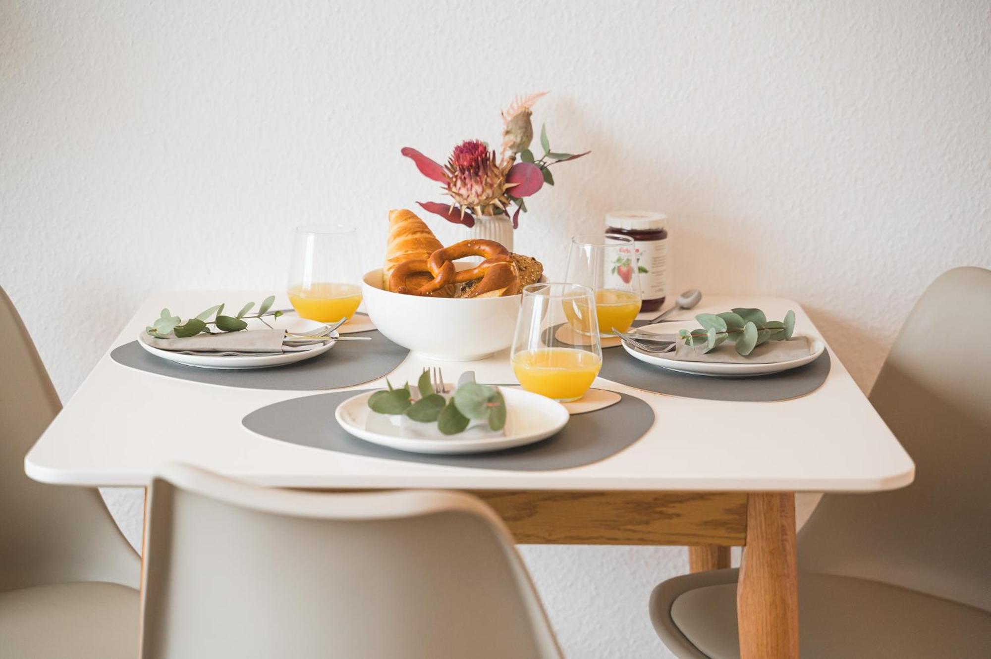 Wohlfuehl-Apartment I Zentral I Balkon I Kueche เฟลบาค ภายนอก รูปภาพ